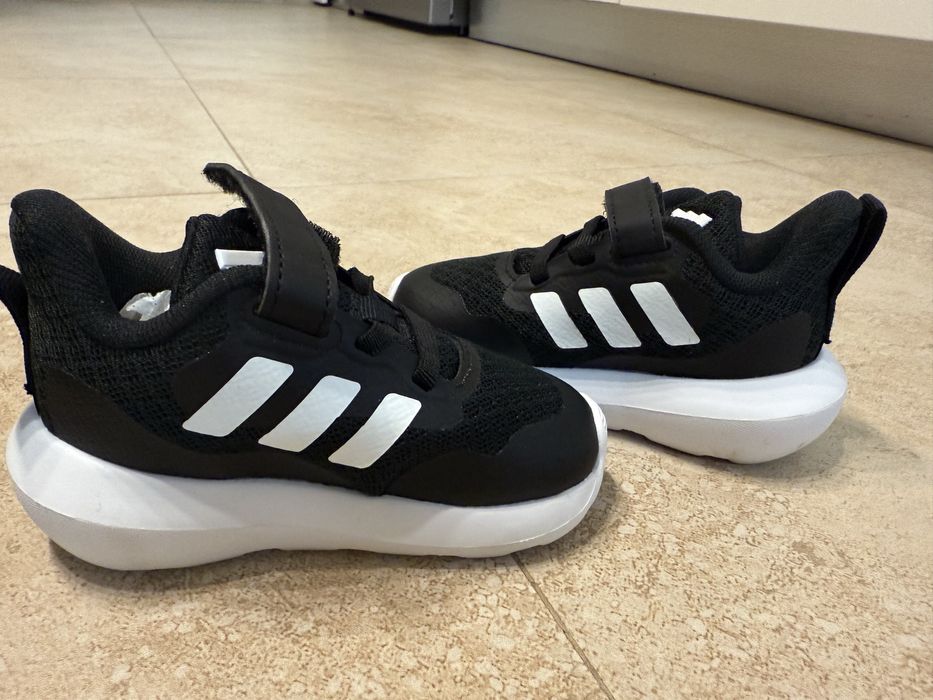 Детски маратонки Adidas - р. 21