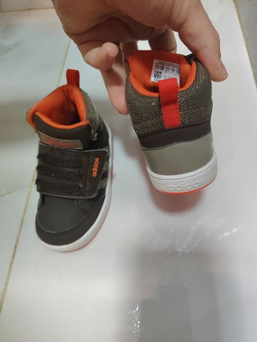 Ghete adidas marimea 23