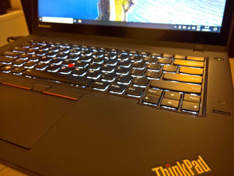 Тъчскрийн Lenovo ThinkPad T450, i5, 16GB RAM, Intel 2500 Pro SSD 180GB