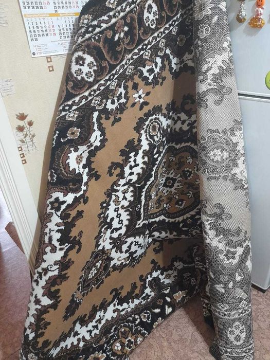 Ковёр с узорами.