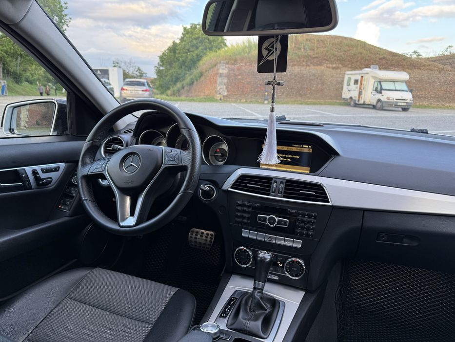 Mercedes-Benz C 250 CDI 4MATIC Avantgarde – Automat – 204 CP – 4x4