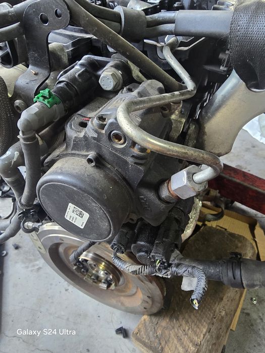 Injectoare kit injectie injector ford mk3 peugeout  citroen 2.0 delphi