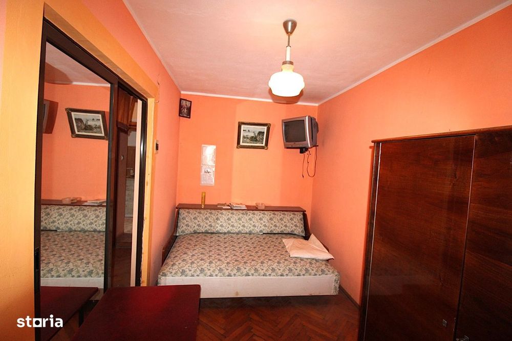 Apartament cu 3 camere in Micro 19