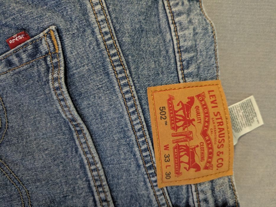 Levi's 502 slim, W33 L30