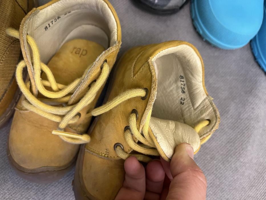 Есенни обувки 22 номер