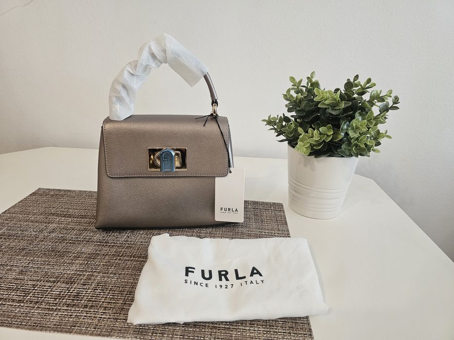 Нови дамски чанти Furla, Patrizia Pepe, Michael Kors, Pinko, Moschino