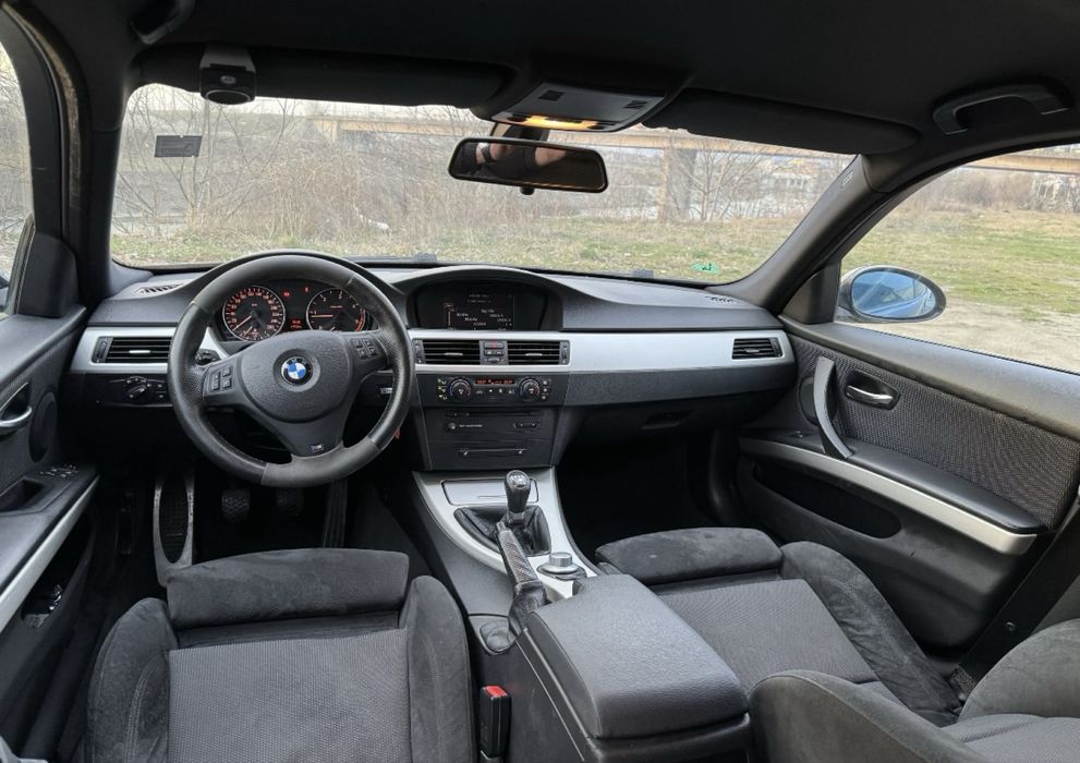 Bmw e 90 320  163 cp