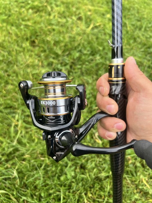 Lansetă spinning 2.10m 5-28g + mulinetă 3000 nouă – set echilibrat