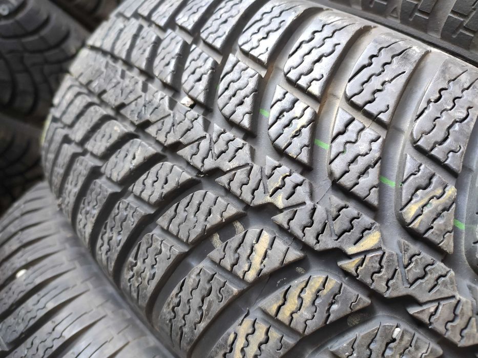 4бр Зимни гуми 185 65 15 - Kumho