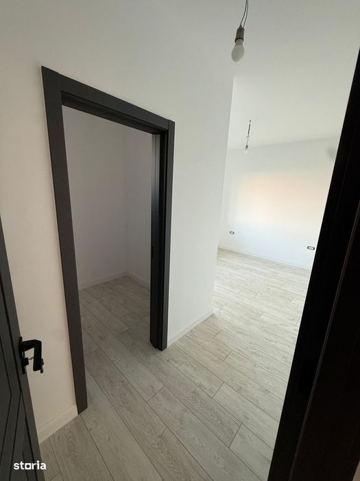 Casa 170 mp Curte 700 mp