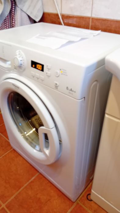 Masina de spălat rufe,cu încărcare frontală Ariston hotpoint wmsf 622  6 kg încărcare,A++