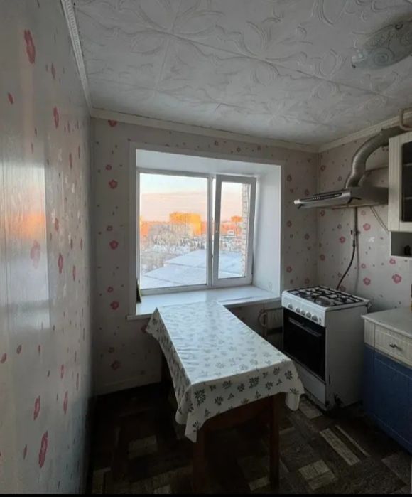 Продам 2-ух комнатную.