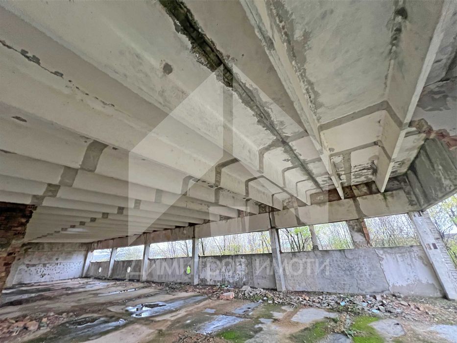 Продава се Склад в с. Никола Козлево, Област Шумен - 610 кв.м за 210 €/кв.м - Снимка #2