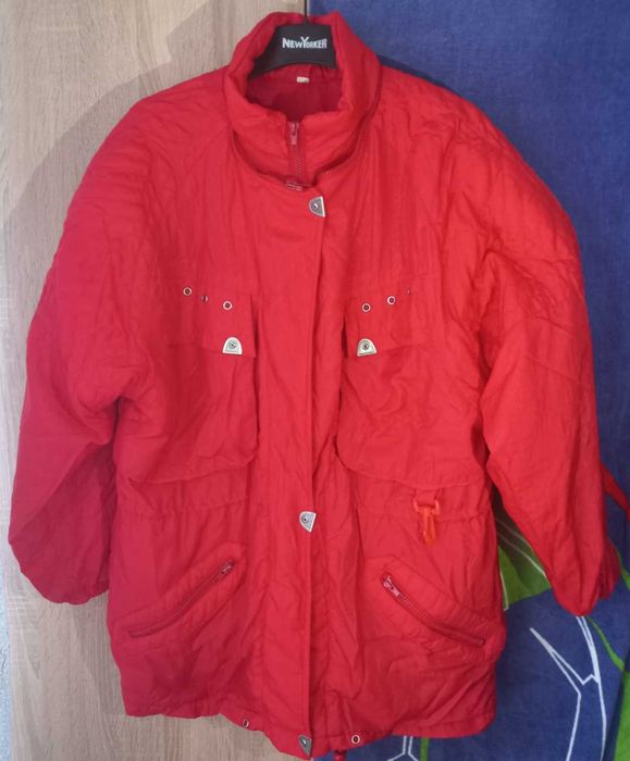 Geaca de ski rosie femei vintage IVALO by AD marimea M aproape noua