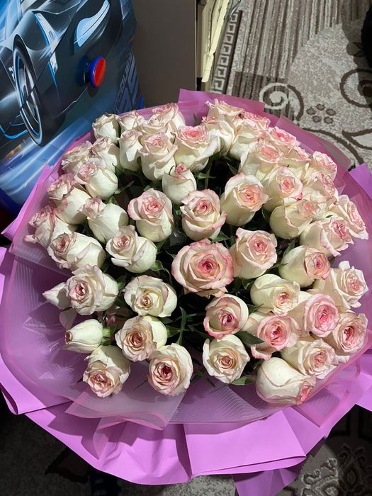50штук свежих роз