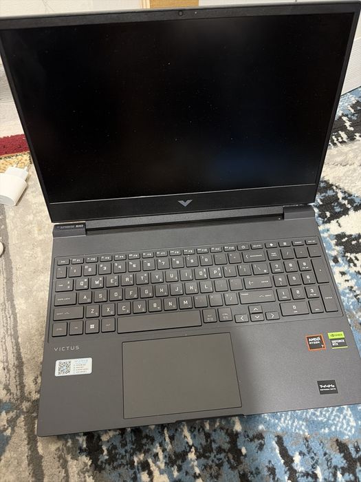 Noutbuk HP Victus