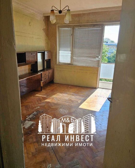 Продава се Тристаен апартамент в Димитровград - 120 кв.м за 302 €/кв.м - Снимка #4