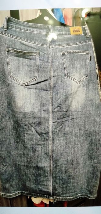 Продаю джинсовку и джинсовые юбки