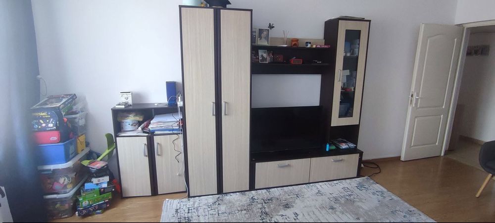 Mobila living și bucătărie