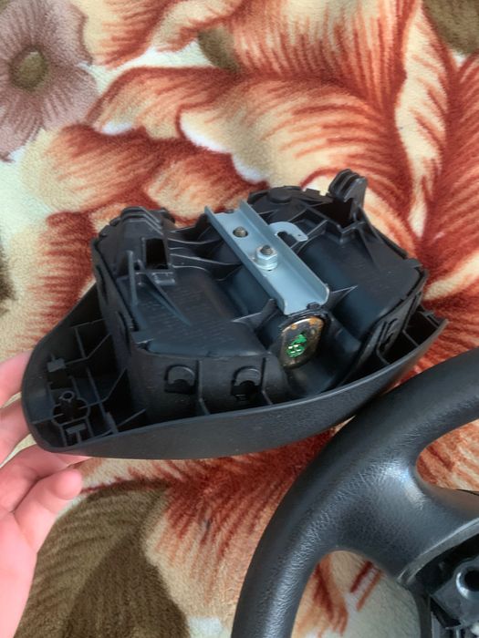 Трилъчов волан от пежо