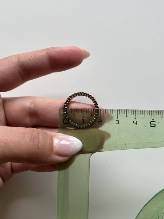 Пръстен с камъчета