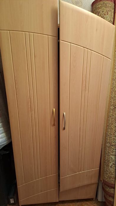 Продам шкаф в спальню прихожку