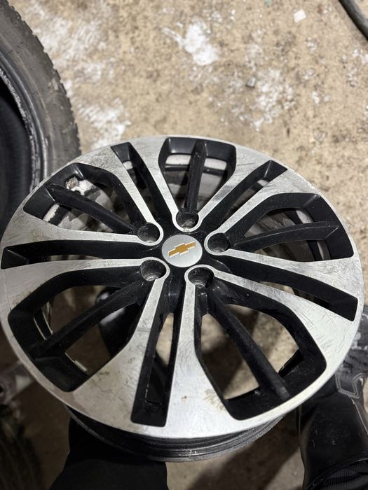 Продаю диски на Chevrolet Captiva оригинал