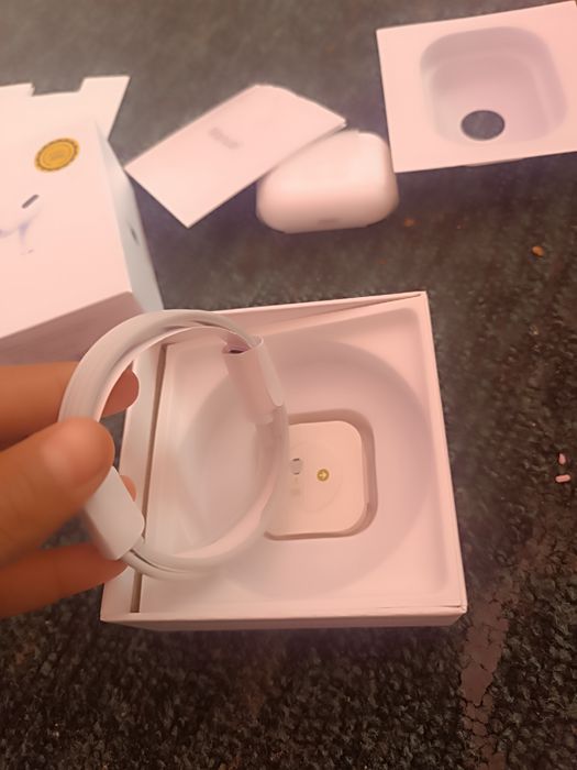 AiePods Pro yangi kafolati bilan prosta ochilgan kirishi edial va yang