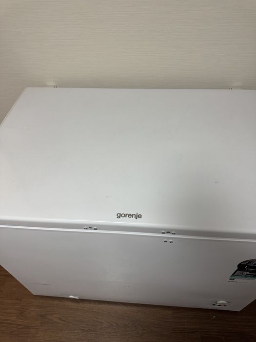 Продам морозильник