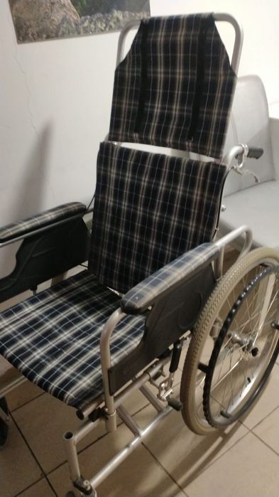 Продаю Инвалидную коляску