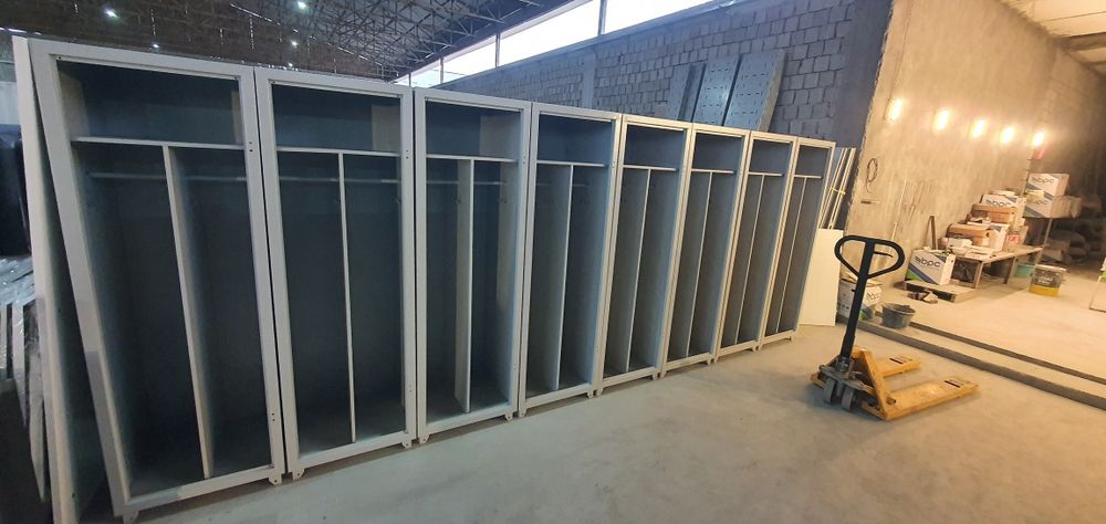 Шкафы раздивалки металлические