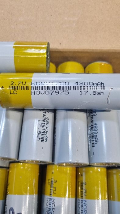 55 buc Li-Ion 21700 4,8Ah