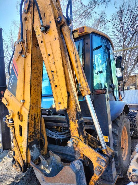 Трактор LuiGong китайский