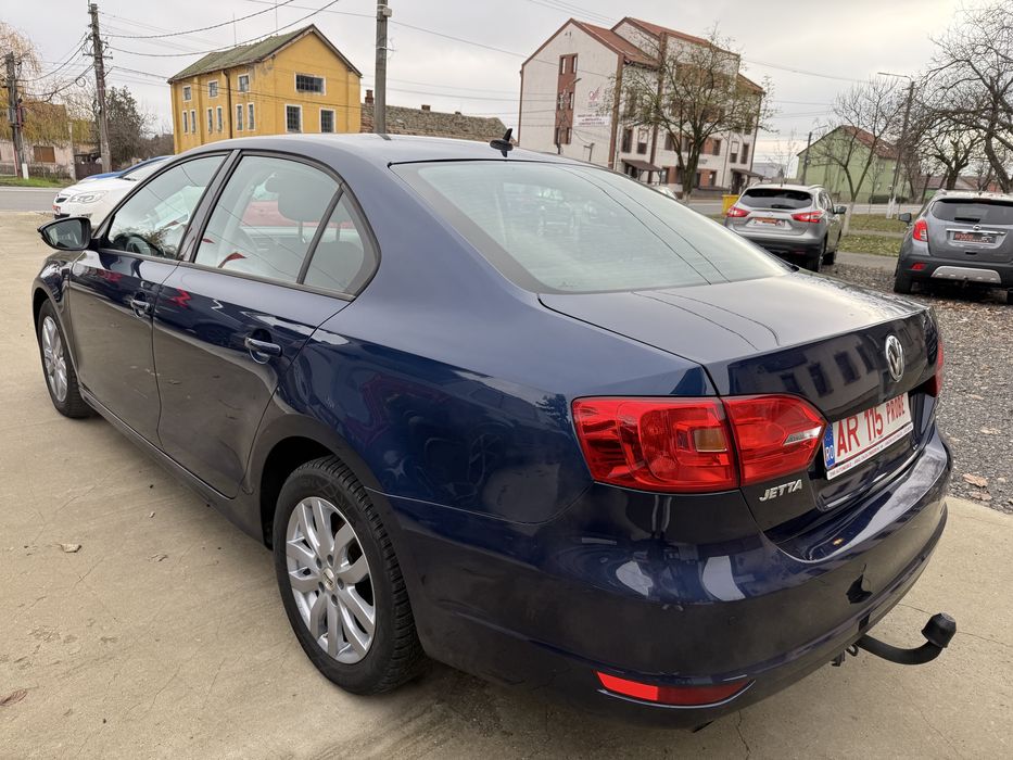 Volkswagen Jetta Rate Fixe Garantie 12 Luni Livrare Gratuita