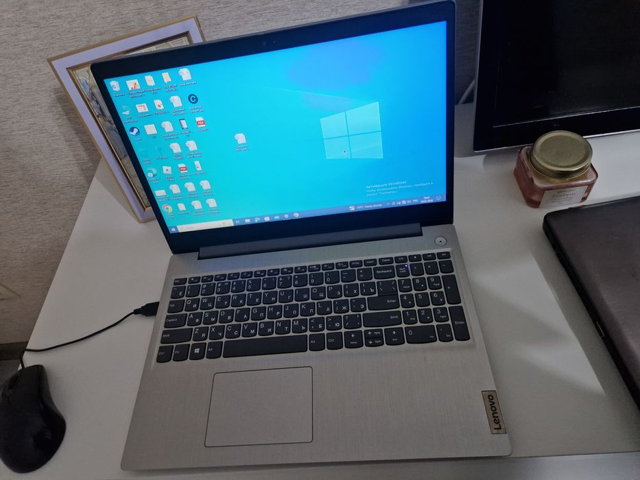 Прожам Ноутбук Lenovo idea pad