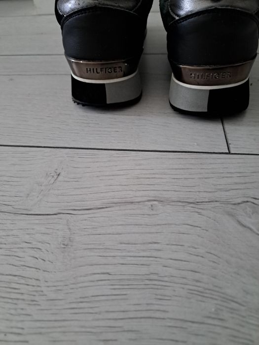 Adidasi piele tommy hilfiger piele marimea 38 24.5 cm