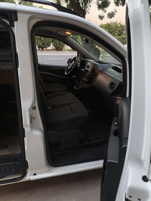 Mercedes benz vito