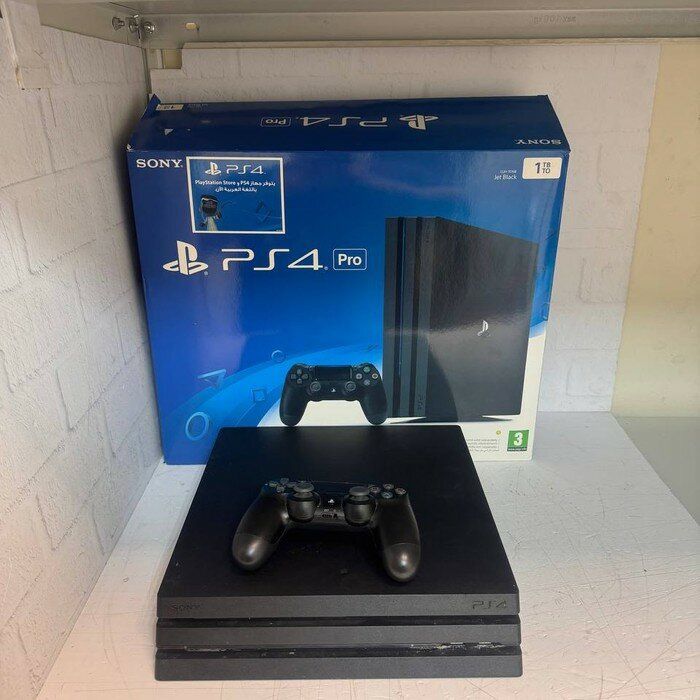 Ps4 pro срочно продаю