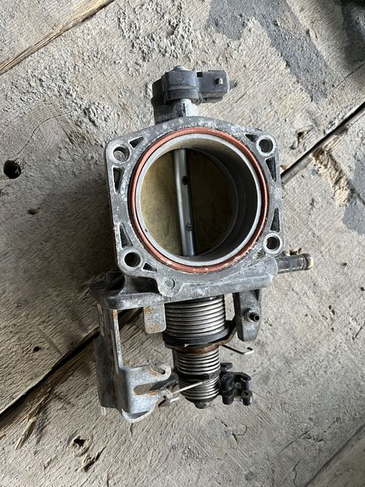 Бмв е 38 2,5 матор все види запчасти