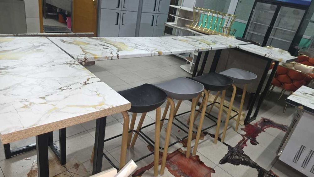 Продам барную стойку