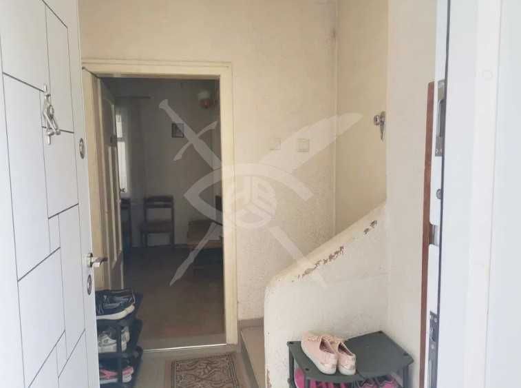 Продава се Етаж от къща в Асеновград - 80 кв.м за 1313 €/кв.м - Снимка #4