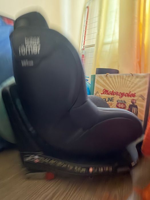 Scaun auto pentru copii Britax Römer, rotativ, cu bază ISOFIX,