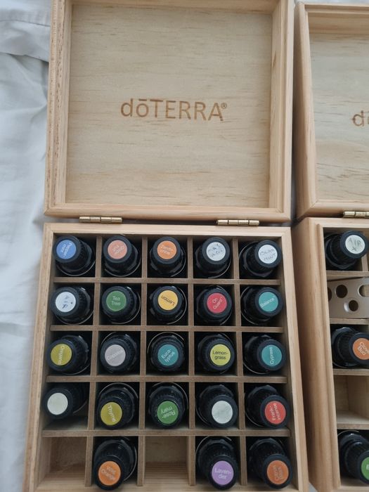 Doterra set complet uleiuri + accesorii