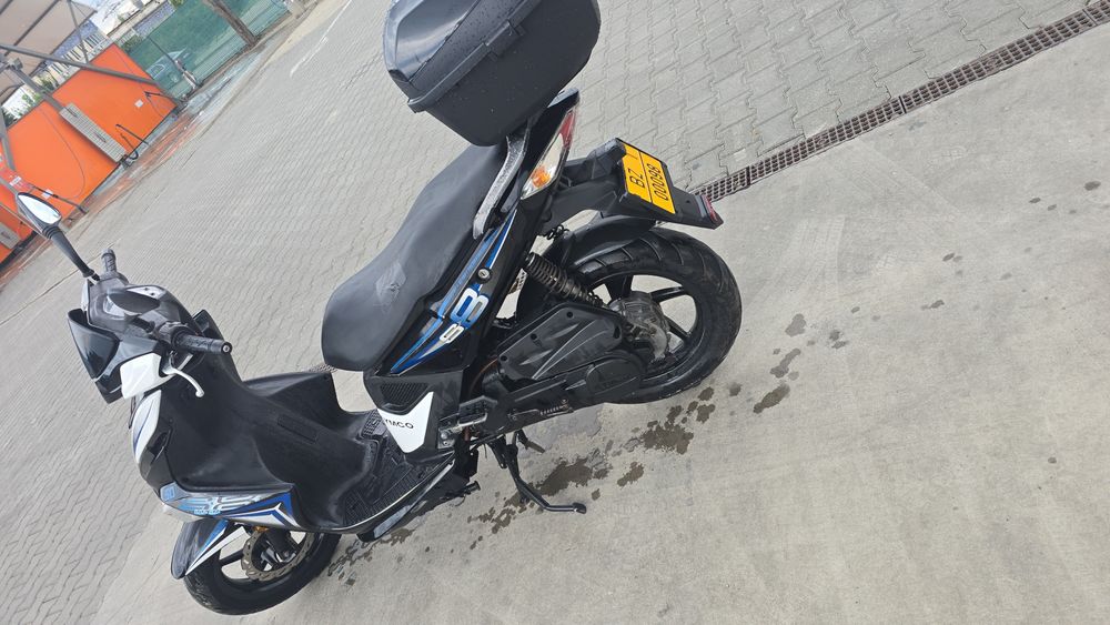 Scuter Kymco 50cm 4T