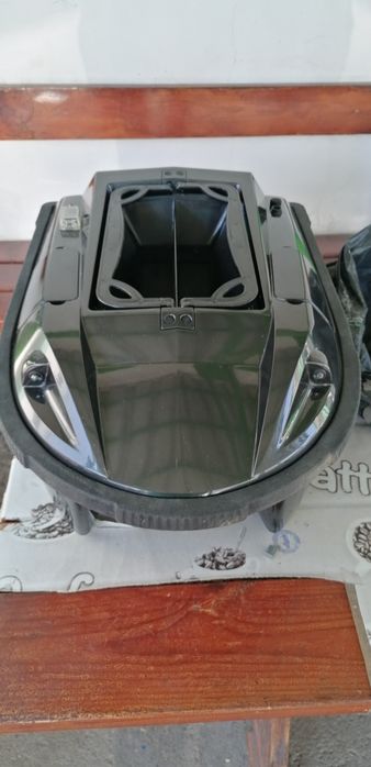 лодка за захранка  лодка за захранка