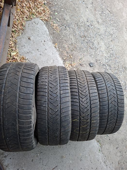 Продам шины. 235/45/18 пирелли