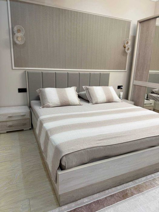 Продам спальный гарнитур