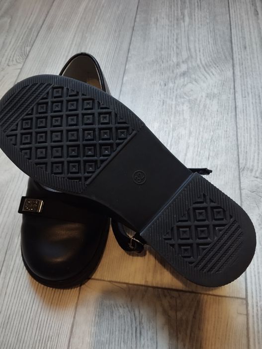 Туфли школьные для девочки