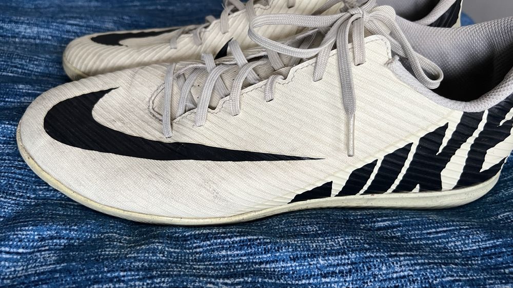 Ghete Nike Mercurial
