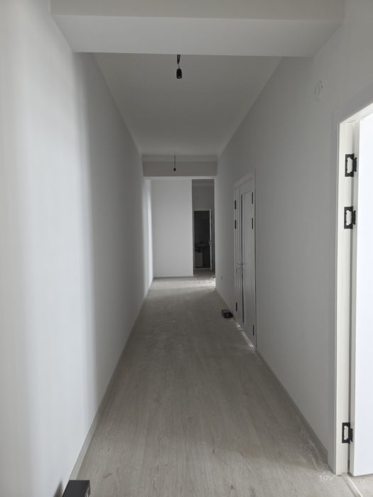 2 xonali novostroyka sotiladi srochno